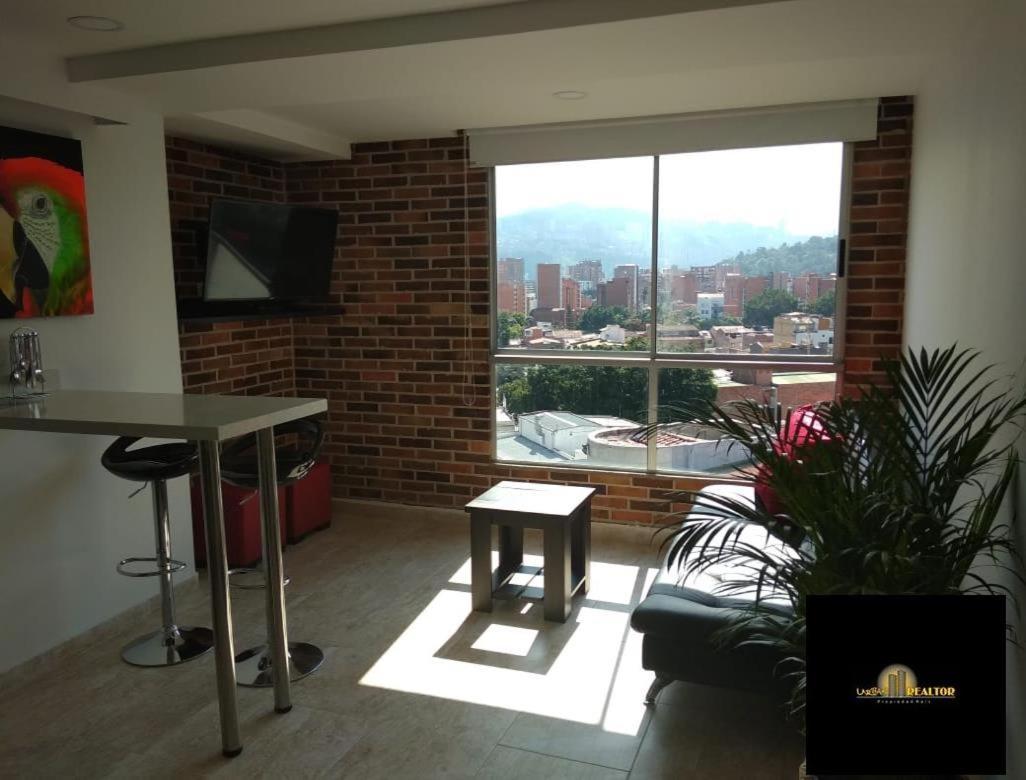 Apartasuites Av Medellin Ngoại thất bức ảnh